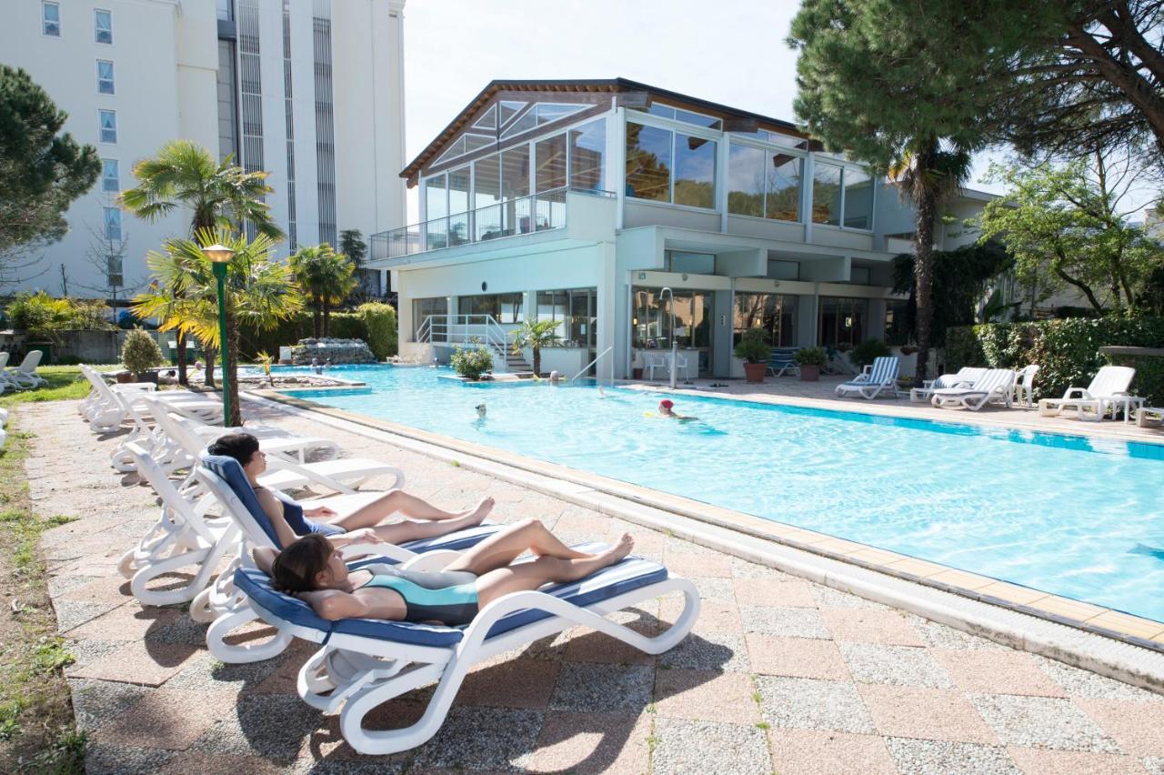Hotel Terme Milano Abano Terme Exterior foto
