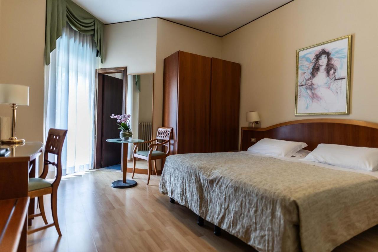 Hotel Terme Milano Abano Terme Exterior foto