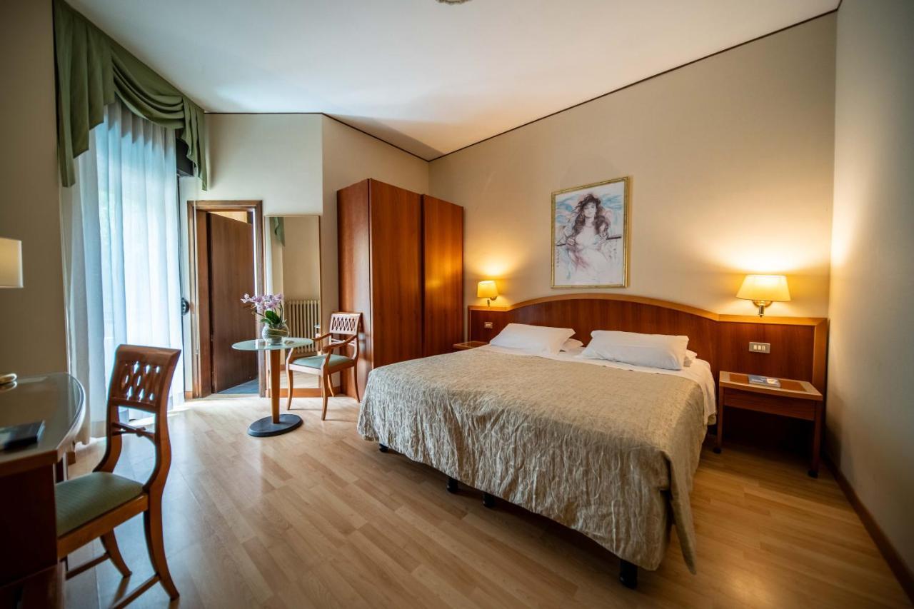 Hotel Terme Milano Abano Terme Exterior foto